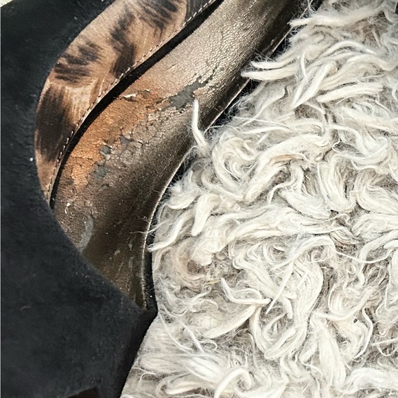 Black suede spiked studded Sam Edelman heels, Size 9 - Picture 13 of 16